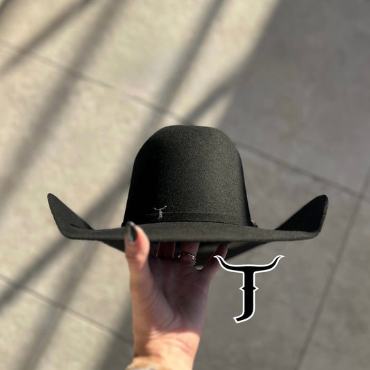 Texana Jiménez Minnik Negra